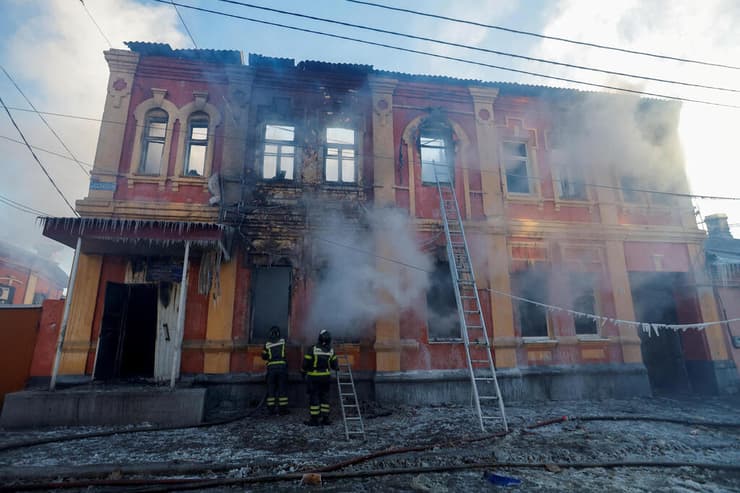 אוקראינה מכבי אש התקפה ב דונייצק