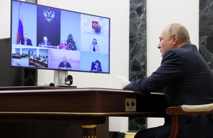 נשיא רוסיה בשיחה עם מועצת זכויות האדם הנשיאותית