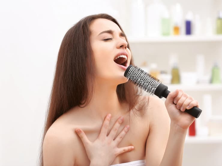 לשיר במקלחת