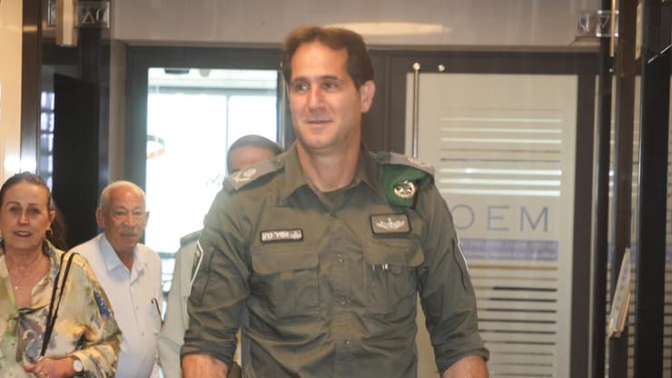 מפקד מג"ב, ניצב אמיר כהן