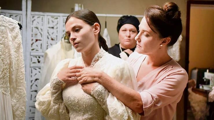 הפחד הכי גדול של כל הורה ליברלי. ענת, 'סיפור אחר' (ג'וי ריגר) (צילום: יח"צ) ענת, 'סיפור אחר' (ג'וי ריגר)