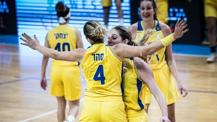 אדלמן וסהר חוגגות