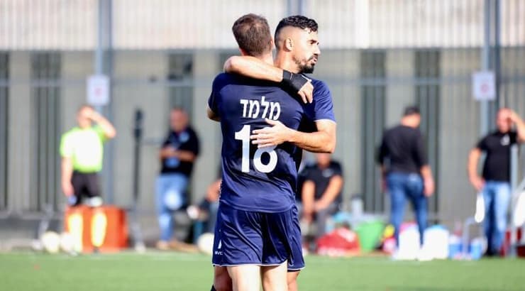גיא מלמד ובירם כיאל חוגגים את השער