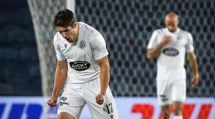 איליה שקורין בטירוף (אורן בן חקון) איליה שקורין בטירוף