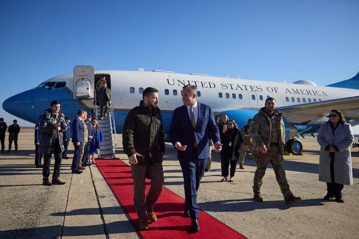 נשיא אוקראינה וולודימיר זלנסקי אחרי נחיתה ב ארה"ב וושינגטון