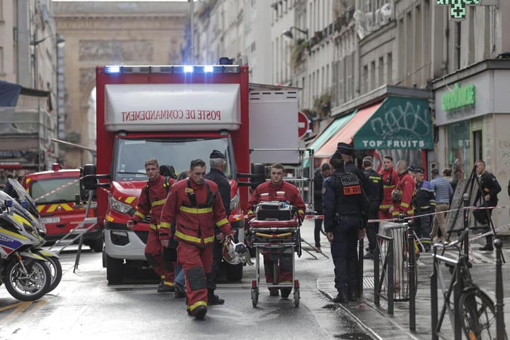 הפגנות לאחר הפיגוע בפריז