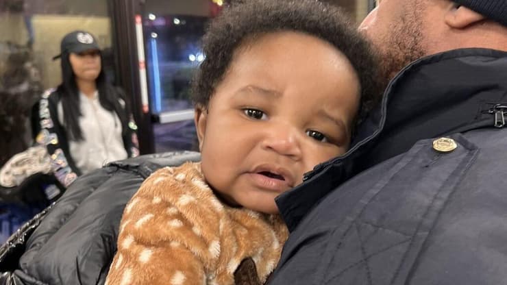 קייסון תומאס תינוק שנחטף ב אוהיו ארה"ב אוהיו ואותר בחיים אחרי 3 ימים ב אינדיאנה 