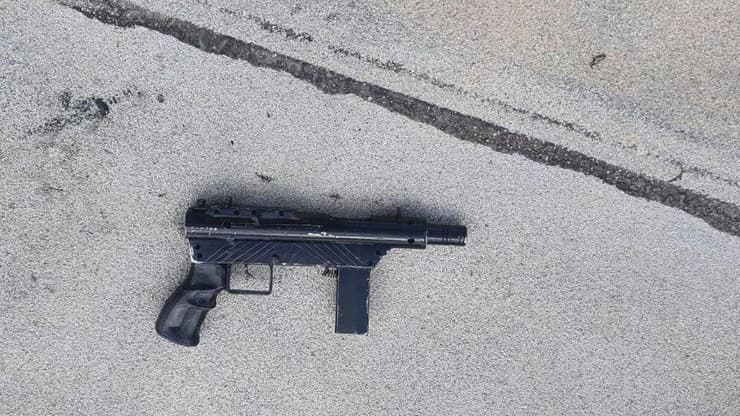 הנשק שנמצא אצל צעיר בן 15 באיזור כפר קאסם