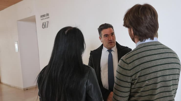  עו"ד רועי קרן