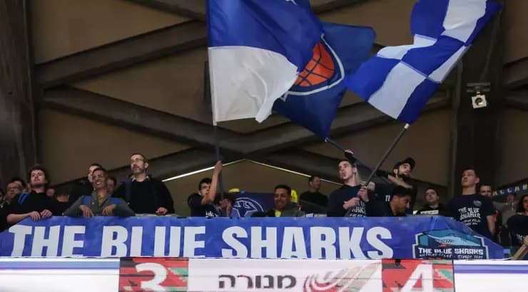 הקהל של הפועל אילת (איציק בלניצקי) הקהל של הפועל אילת