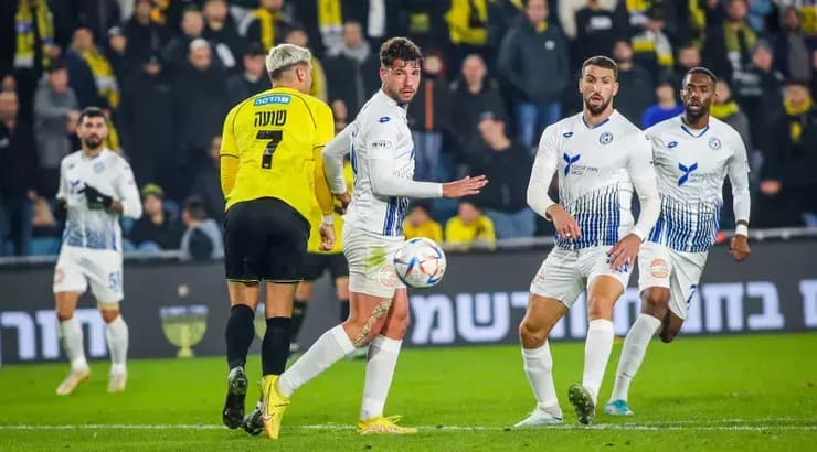 ירדן שועה והארון שפסו במאבק