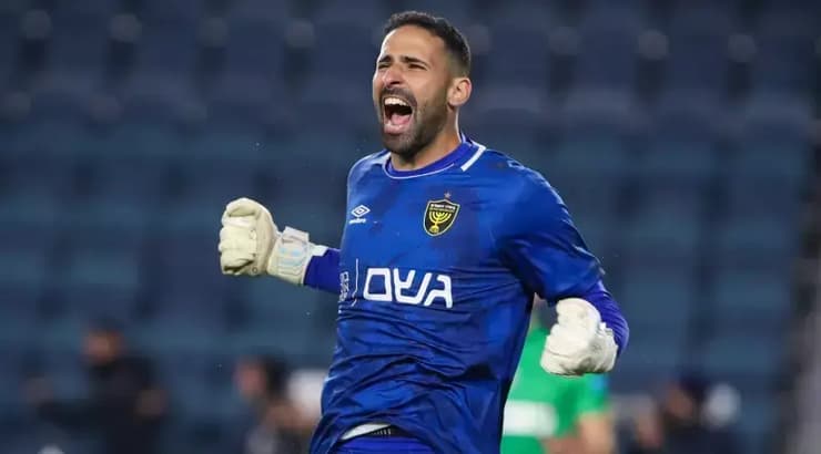 איתמר ישראלי חוגג