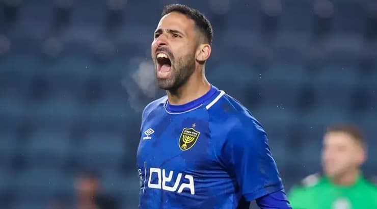 איתמר ישראלי חוגג