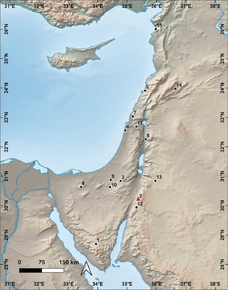 האתרים העיקריים של התרבות האחמרית בלבנט (האתר אל-אנסאב 1 מסומן באדום)