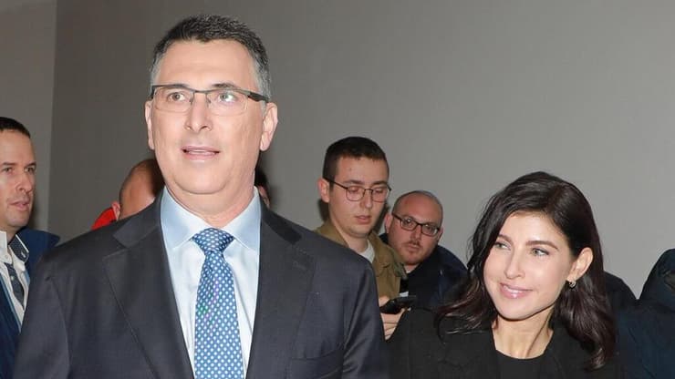 גאולה אבן-סער וגדעון סער