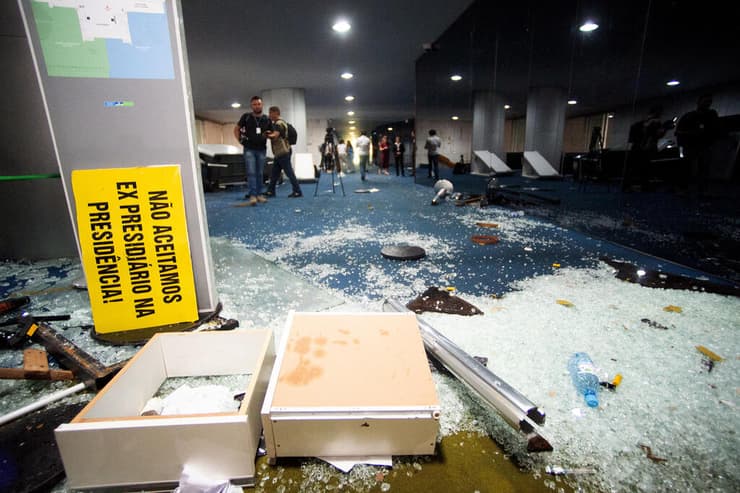 ההרס ב קונגרס של ברזיל אחרי ההסתערות של תומכי הנשיא לשעבר ז'איר בולסונרו