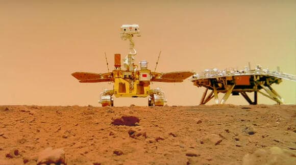 סיים את דרכו? רכב המאדים הסיני ז'ורונג אחרי הירידה מכן הנחיתה שלו, מאי 2021