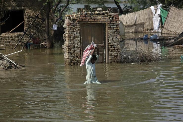 אסון השיטפונות שפקד את פקיסטן בעקבות גשמי מונסון כבדים