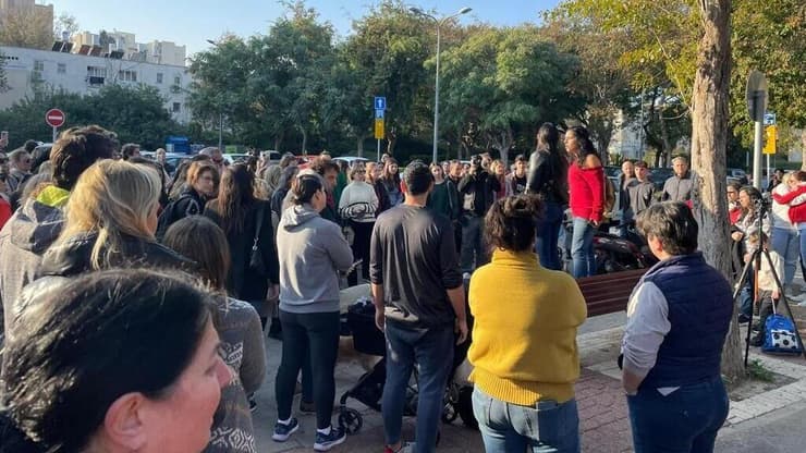 מחאת ההורים בבית ספר בצפון תל אביב
