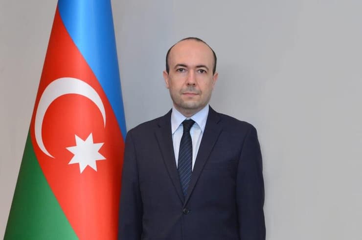 סגן שר החוץ של אזרבייג'ן פאריז רזאייב