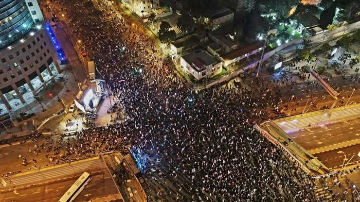 ההפגנה נגד הממשלה ברחוב קפלן בתל אביב