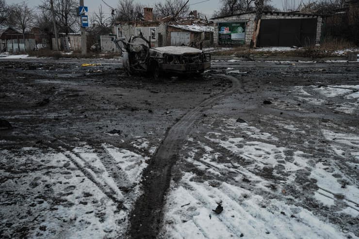אוקראינה בחמוט זירת הפגזה מלחמה עם רוסיה
