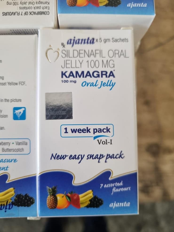 אלף קפסולות של תרופה לטיפול באין אונות  שהוסתרו בתוך חביות חמוצים 