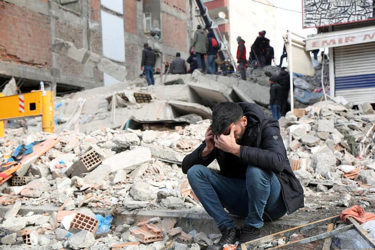 דיארבקיר עיר עם רוב כורדי טורקיה רעידת אדמה נזקים אסון 