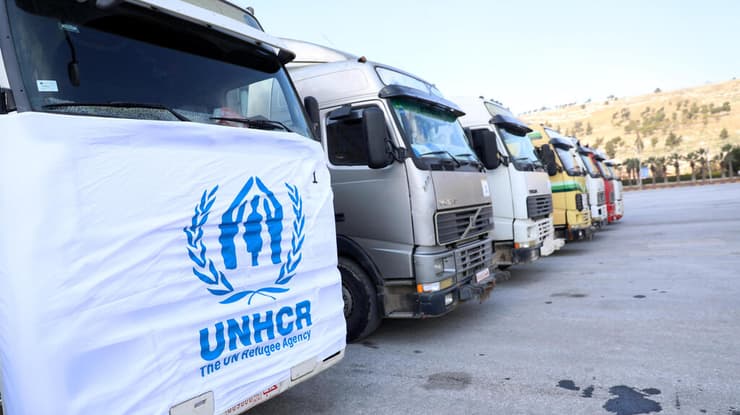 סוריה רעידת אדמה משאיות סיוע של האו"ם ש הגיעו למחוז אידליב