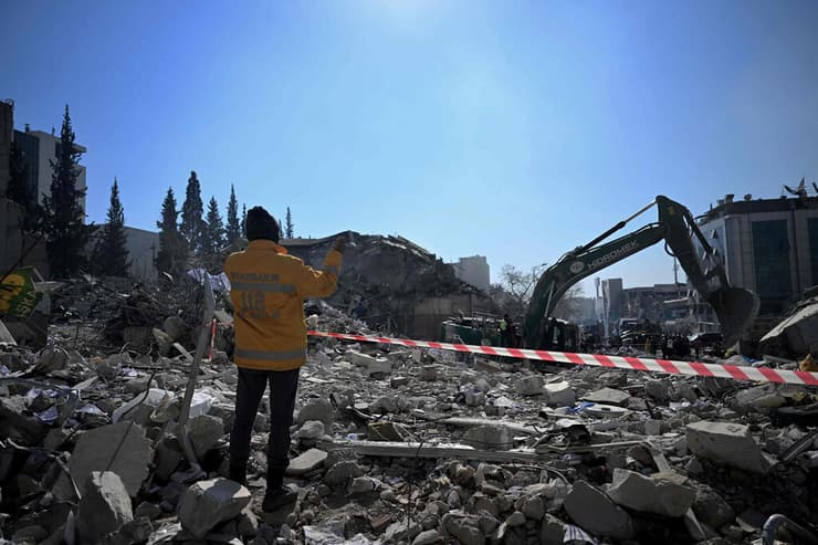 קרמנמרש טורקיה חילוץ רעידת אדמה רעש