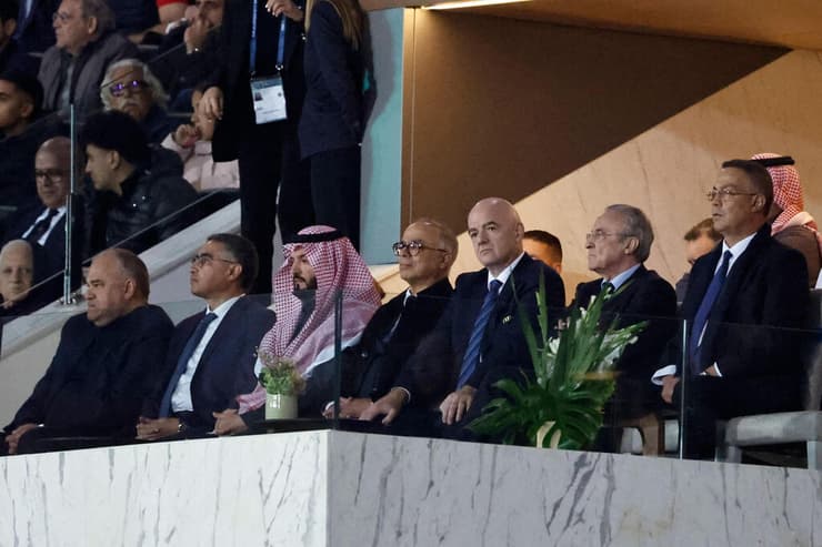 נשיא פיפ"א ג'אני אינפנטינו בגמר גביע העולם לקבוצות בסעודיה