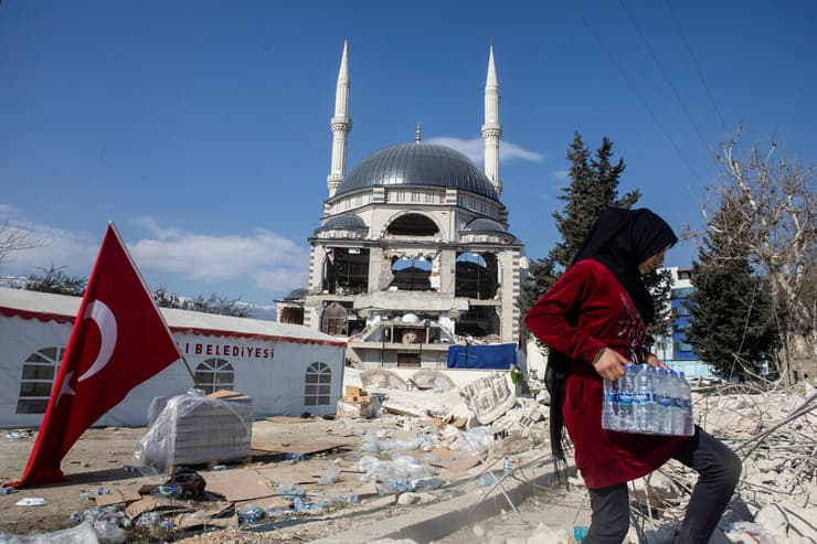 טורקיה הריסות רעידת אדמה אנטקיה