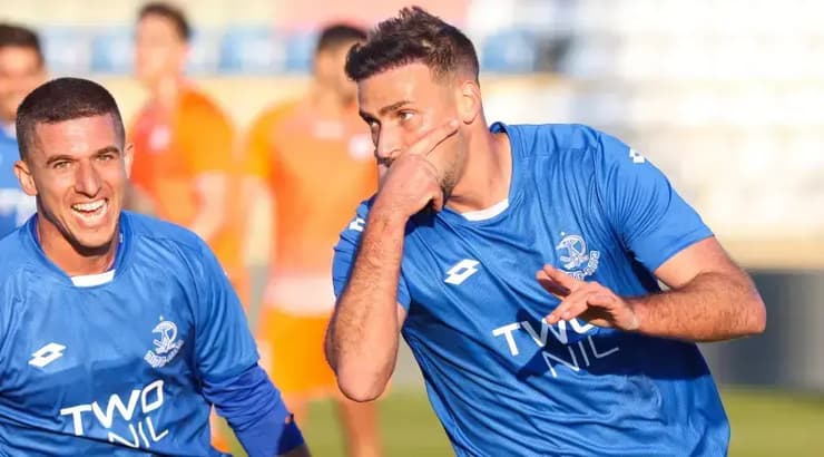 רן וטורי חוגג (שחר גרוס) רן וטורי חוגג