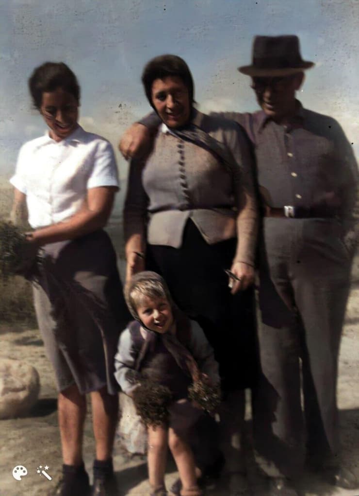 משה דפנא ומשפחתו