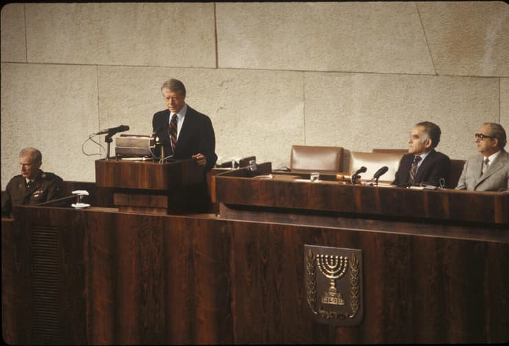 נשיא ארה"ב ג'ימי קרטר נואם ב כנסת ישראל 1979