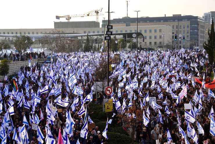 צעדה בירושלים במחאה על הרפורמה המשפטית