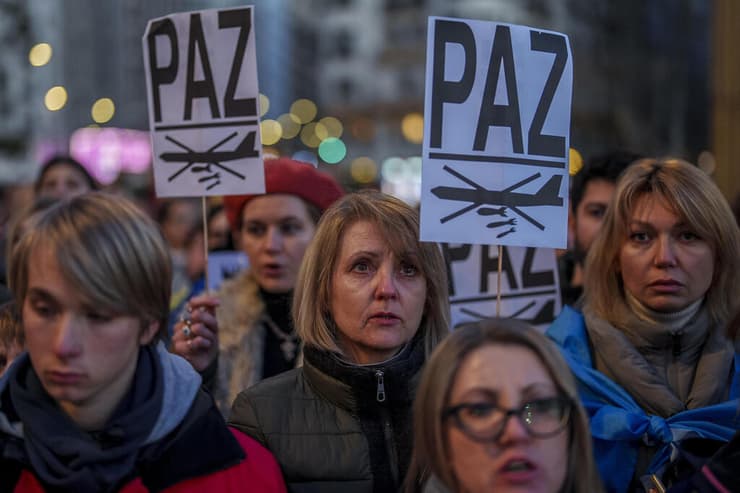 ספרד מדריד הפגנה למען אוקראינה