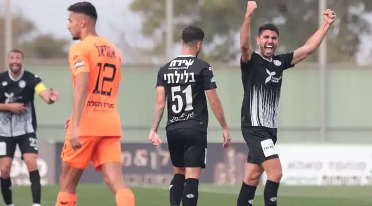 עידן גולן חוגג