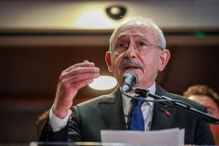 כמאל קיליצ'דרוגלו מועמד האופוזיציה ב טורקיה ב בחירות לנשיאות 