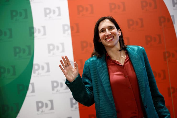 אלי שליין שנבחרה לראש מפלגת האופוזיציה המפלגה הדמוקרטית ב איטליה