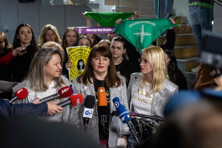 פולין יוסטנה וידז'ינסקה שסייעה לאישה לעבור הפלה הורשעה במשפט