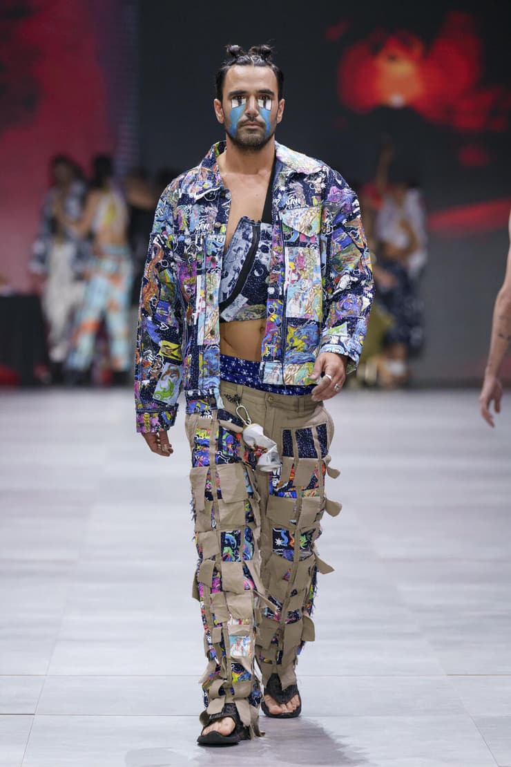 תצוגת האופנה "שובו של דוד: בגדים מהעתיד" של דוד וקסלר בשבוע האופנה קורנית תל אביב, 2023