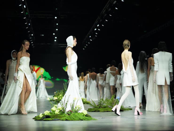 התצוגה של אריאל טולדנו בשבוע האופנה קורנית תל אביב 2023