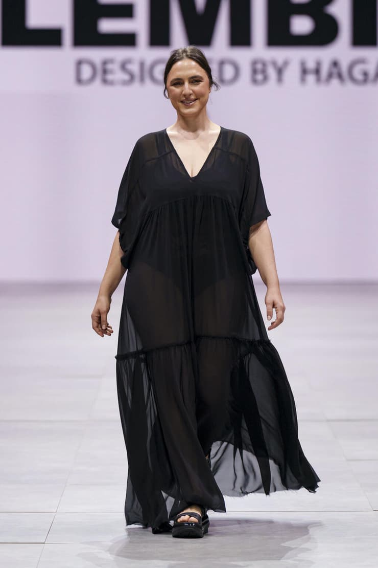 התצוגה של אלמביקה בשבוע האופנה קורנית תל אביב 2023