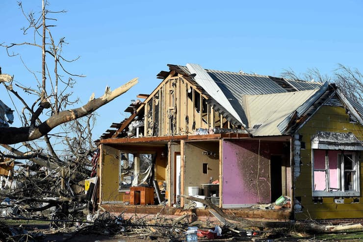 ארה"ב מיסיסיפי רולינג פורק תמונות הרס אחרי טורנדו