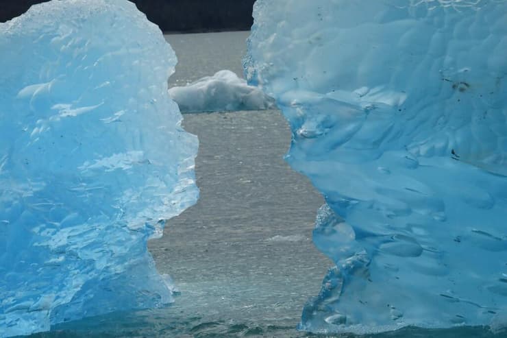 הקרח הכחול, במהלך השיט בואלדז