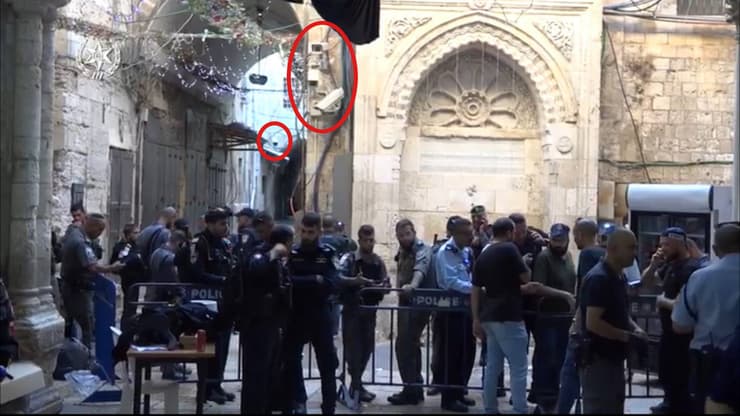 מצלמות אבטחה בשער השלשלת בירושלים