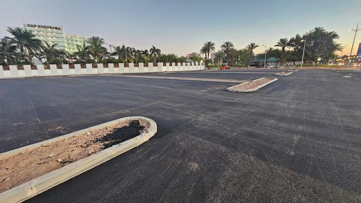 החניון החדש על שטח נמל התעופה הישן (צילו: יח"צ החברה הממשלתית לתיירות) החניון החדש על שטח נמל התעופה הישן