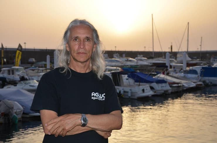 עדי גיל ישראלי מיליונר ופילנתרופ בנושאי זכויות בעלי חיים מהוליווד