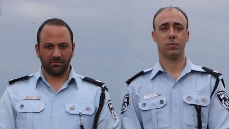 רס"ר מורן יגר ורפ"ק יהב חנוך. "אחרי מספר חודשים הבנו שזה המקור שחיכינו לו במשך שנים" (צילום: דוברות המשטרה) הב חנוך מורן יגר שוטרים חוקרים משטרה אבו לטיף